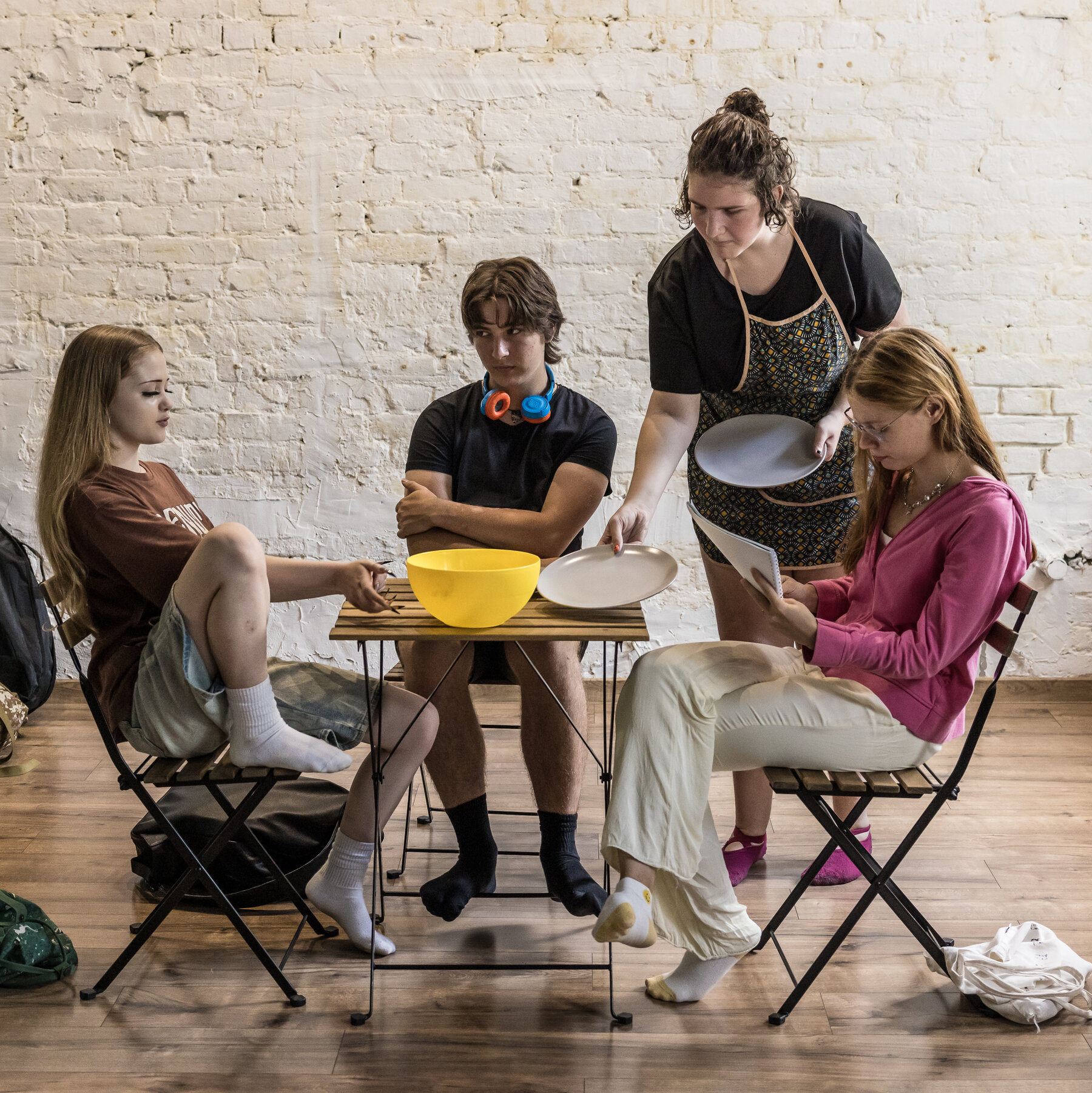 For These Teenagers in Ukraine, Hope Arrived at the Stage Door